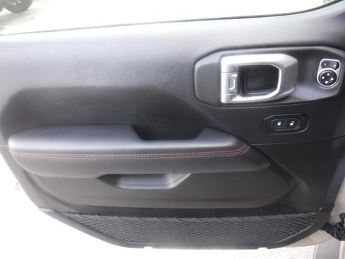 Certified 2022 Jeep Wrangler Unlimited Rubicon w/ LED Lighting Group image 17