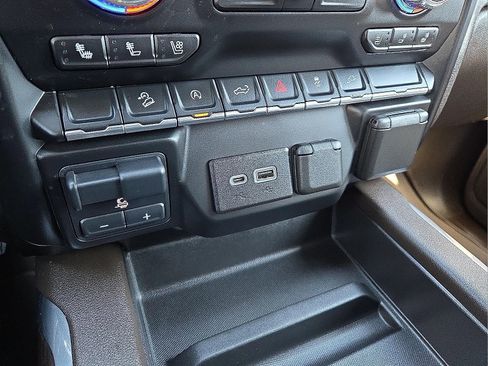 Used 2021 GMC Sierra 1500 SLT w/ SLT Premium Package image 20