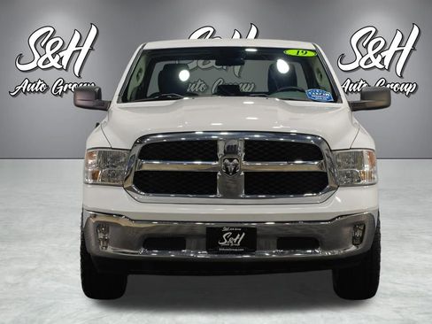 Used 2019 RAM 1500 ST w/ SXT Plus Group AWD/4WD image 9