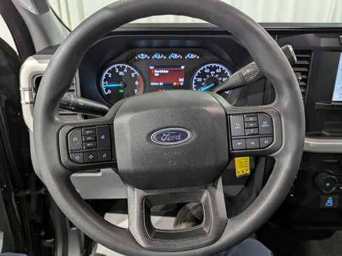 Used 2024 Ford F350 XLT AWD/4WD image 20