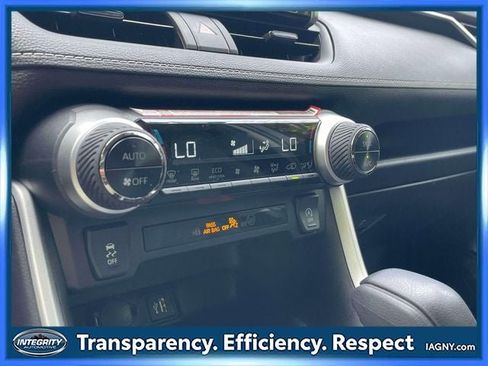 Certified 2025 Toyota RAV4 XLE AWD/4WD image 29