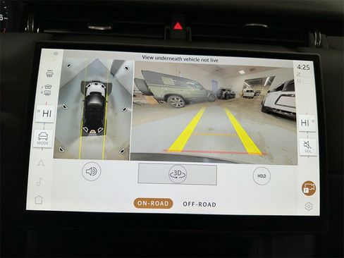 Used 2025 Land Rover Discovery Sport S image 19