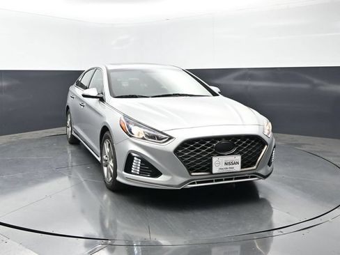 Used 2018 Hyundai Sonata Sport FWD image 5