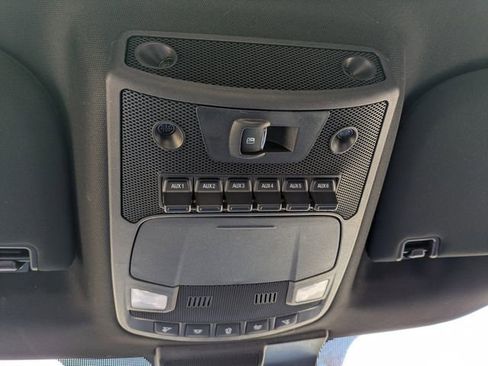 Used 2022 Ford F250 Lariat w/ Black Appearance Package image 25