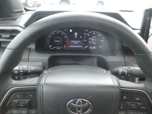 Used 2024 Toyota Tacoma 4x4 Double Cab Hybrid image 34