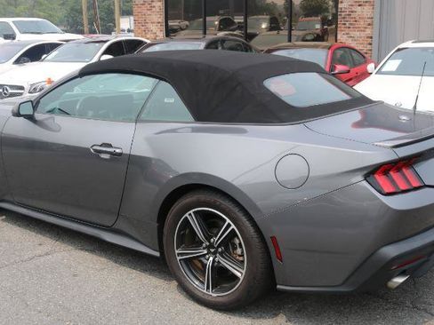 Used 2024 Ford Mustang Premium RWD image 4
