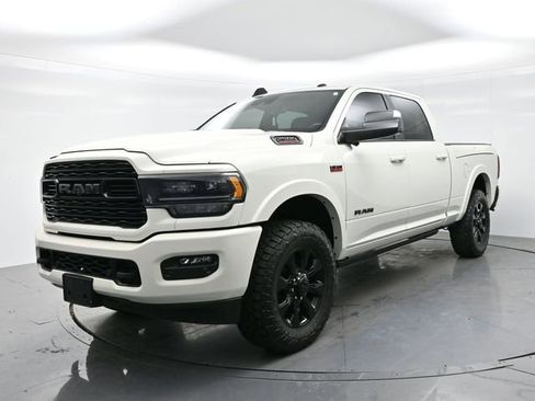 Used 2022 RAM 2500 Limited image 3