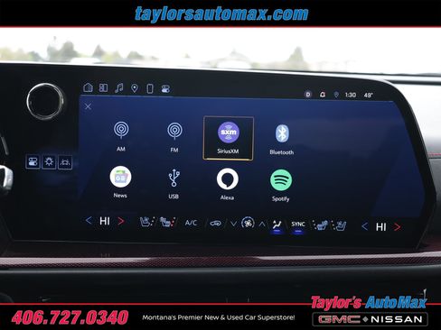 Used 2024 Chevrolet Traverse RS AWD/4WD image 12