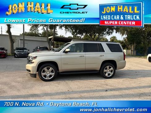 Used 2017 Chevrolet Tahoe LT AWD/4WD image 3