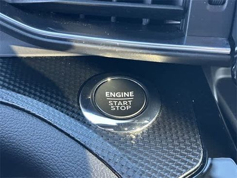 Used 2024 Ford Explorer ST-Line w/ Class IV Trailer Tow Package image 10