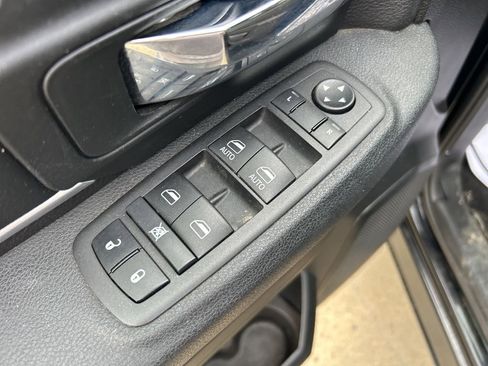 Used 2024 RAM 1500 Classic Warlock image 14