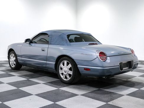 Used 2005 Ford Thunderbird RWD image 10