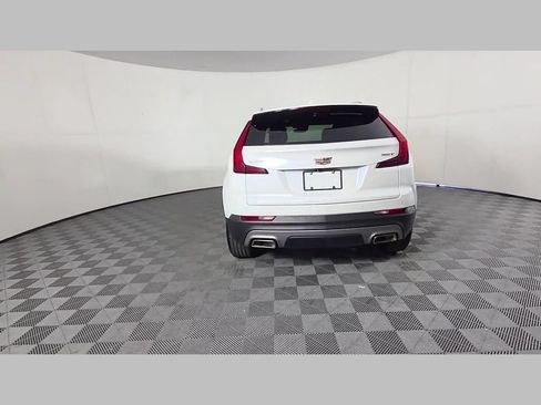 Used 2023 Cadillac XT4 Premium Luxury FWD image 41