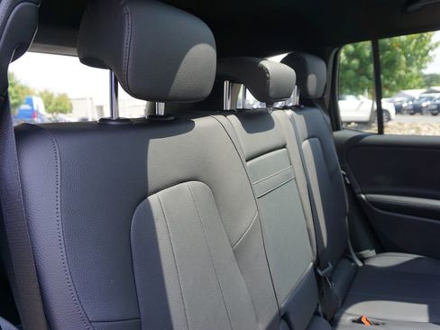 New 2025 Mercedes-Benz GLB 250 4MATIC image 58