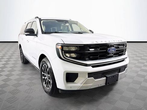 Certified 2025 Ford Expedition Max Platinum AWD/4WD image 1