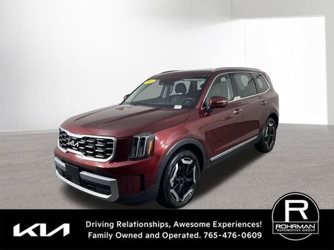 Certified 2023 Kia Telluride S w/ S Sunroof Package image 13