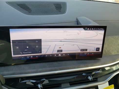 New 2026 BMW X5 xDrive40i w/ M Sport Package image 25