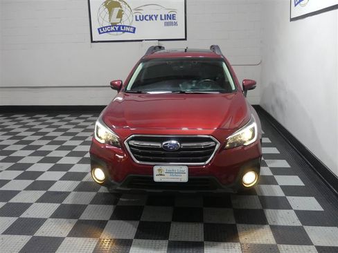 Used 2019 Subaru Outback 2.5i Premium AWD/4WD image 3