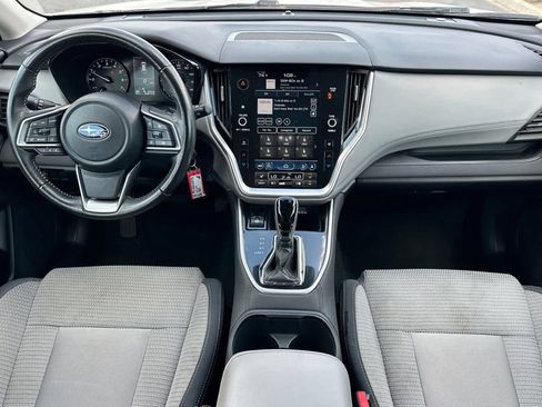 Used 2023 Subaru Outback Premium AWD/4WD image 3