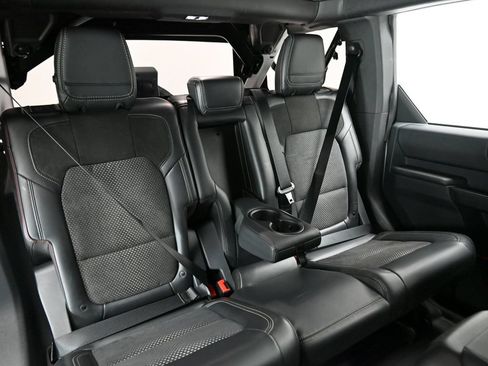 Used 2024 Ford Bronco Raptor w/ Interior Carbon Fiber Pack 6 AWD/4WD image 17