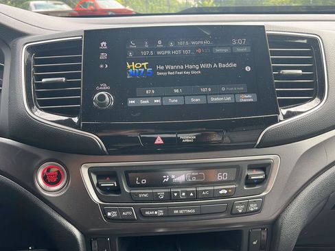 Used 2023 Honda Passport EX-L image 15