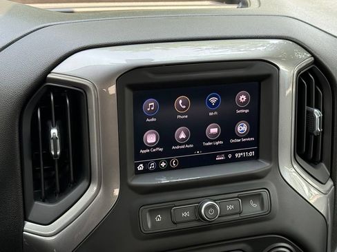 Used 2020 Chevrolet Silverado 1500 Custom Trail Boss w/ Custom Convenience Package AWD/4WD image 18