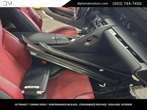 Used 2018 Lexus LC 500 Coupe w/ Performance Package RWD image 10