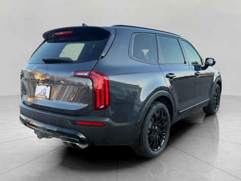 Used 2022 Kia Telluride SX w/ SX Prestige Package image 12