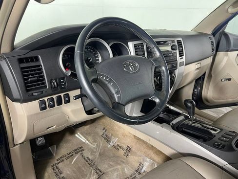 Used 2006 Toyota 4Runner Limited AWD/4WD image 18
