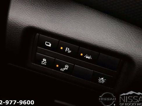 Used 2023 Nissan Kicks S image 23