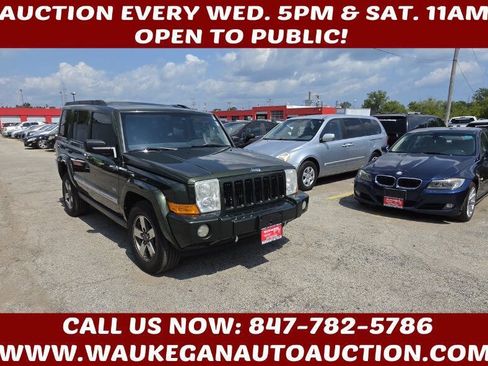 Used 2006 Jeep Commander 4WD image 3