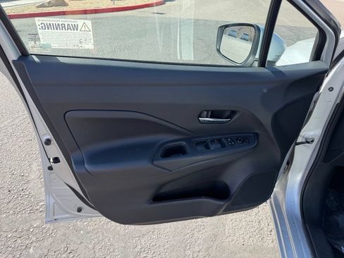 Used 2024 Nissan Versa SV FWD image 19