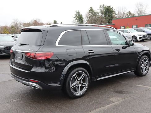Used 2024 Mercedes-Benz GLS 450 4MATIC w/ Pinnacle Trim Package image 6