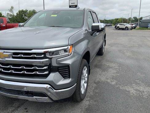New 2026 Chevrolet Silverado 1500 LTZ w/ LTZ Premium Package AWD/4WD image 15