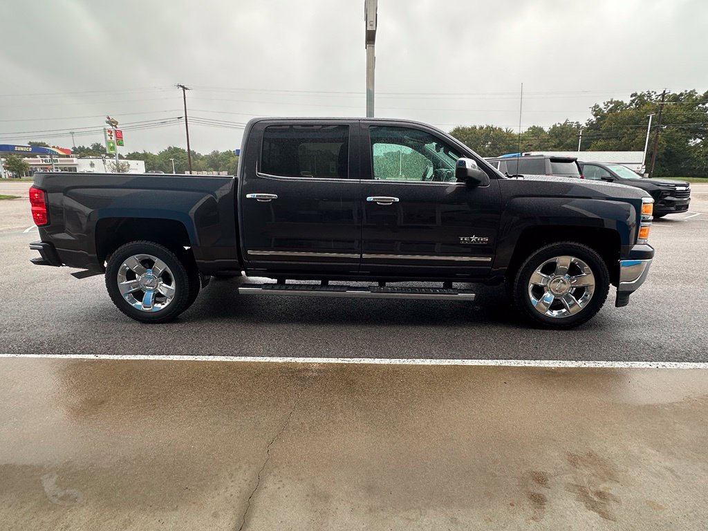 Used 2015 Chevrolet Silverado 1500 LTZ w/ Texas Edition, 1LZ Trim RWD image 3