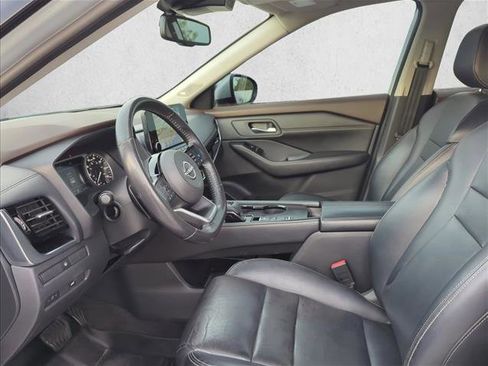 Used 2023 Nissan Rogue SL w/ SL Premium Package FWD image 11