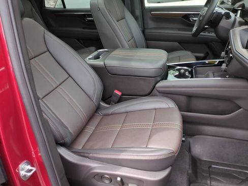 Used 2025 Chevrolet Tahoe High Country w/ Sun And Tow Package AWD/4WD image 29
