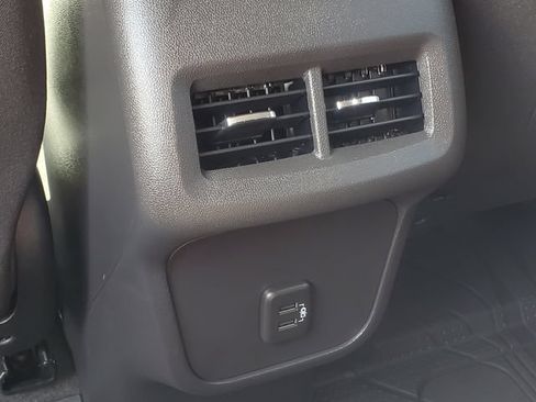 Certified 2024 Chevrolet Equinox LS w/ LS Convenience Package AWD/4WD image 29