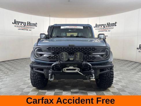 Used 2024 Ford Bronco Everglades AWD/4WD image 3
