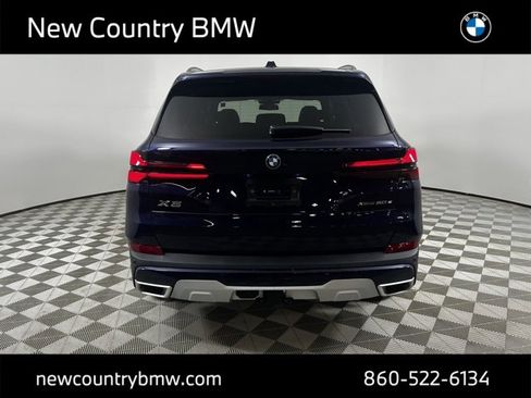 New 2026 BMW X5 xDrive50e image 6