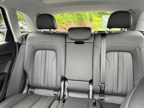 Certified 2023 Audi Q5 Premium Plus w/ Convenience Package AWD/4WD image 39