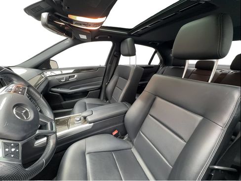 Used 2016 Mercedes-Benz E 350 Sedan image 17