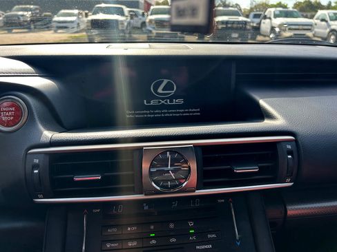 Used 2018 Lexus IS 300 F Sport w/ F Sport Package image 18