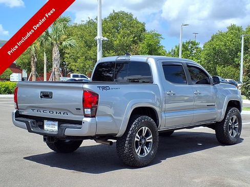 Used 2019 Toyota Tacoma TRD Sport w/ Technology Package RWD image 7