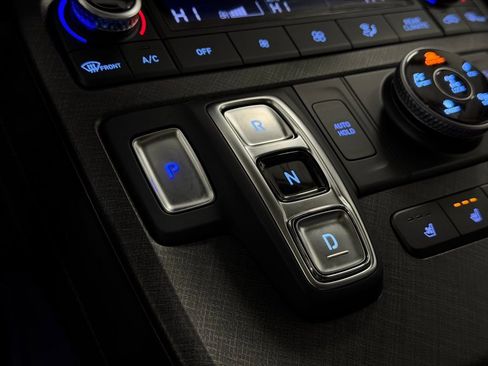 Used 2024 Hyundai Palisade Limited image 20