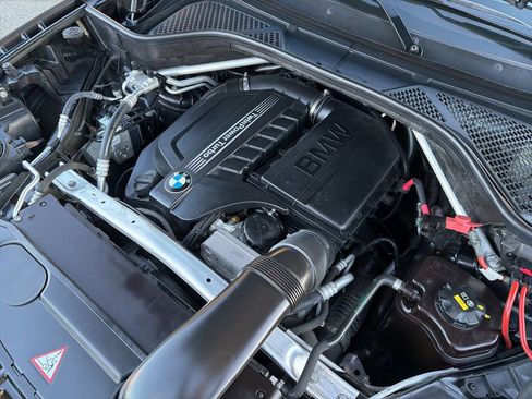 Used 2014 BMW X5 xDrive35i image 14