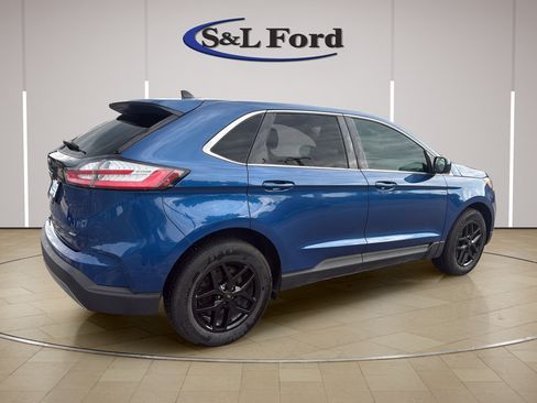 Certified 2024 Ford Edge SEL AWD/4WD image 8