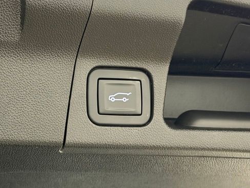 Used 2019 GMC Acadia SLT image 21