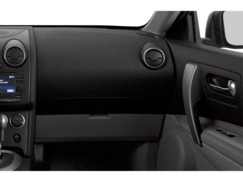 Used 2015 Nissan Rogue S w/ Convenience Package image 20