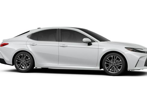 New 2026 Toyota Camry XLE AWD/4WD image 13
